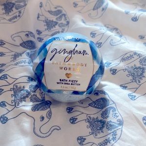 Bath and Body Works Bath Fizzy (Bath Bomb) 4.6 oz (130g)